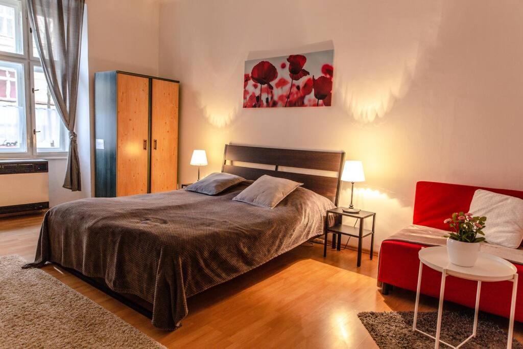 Cozy Apartment In Prague'S Best Area エクステリア 写真